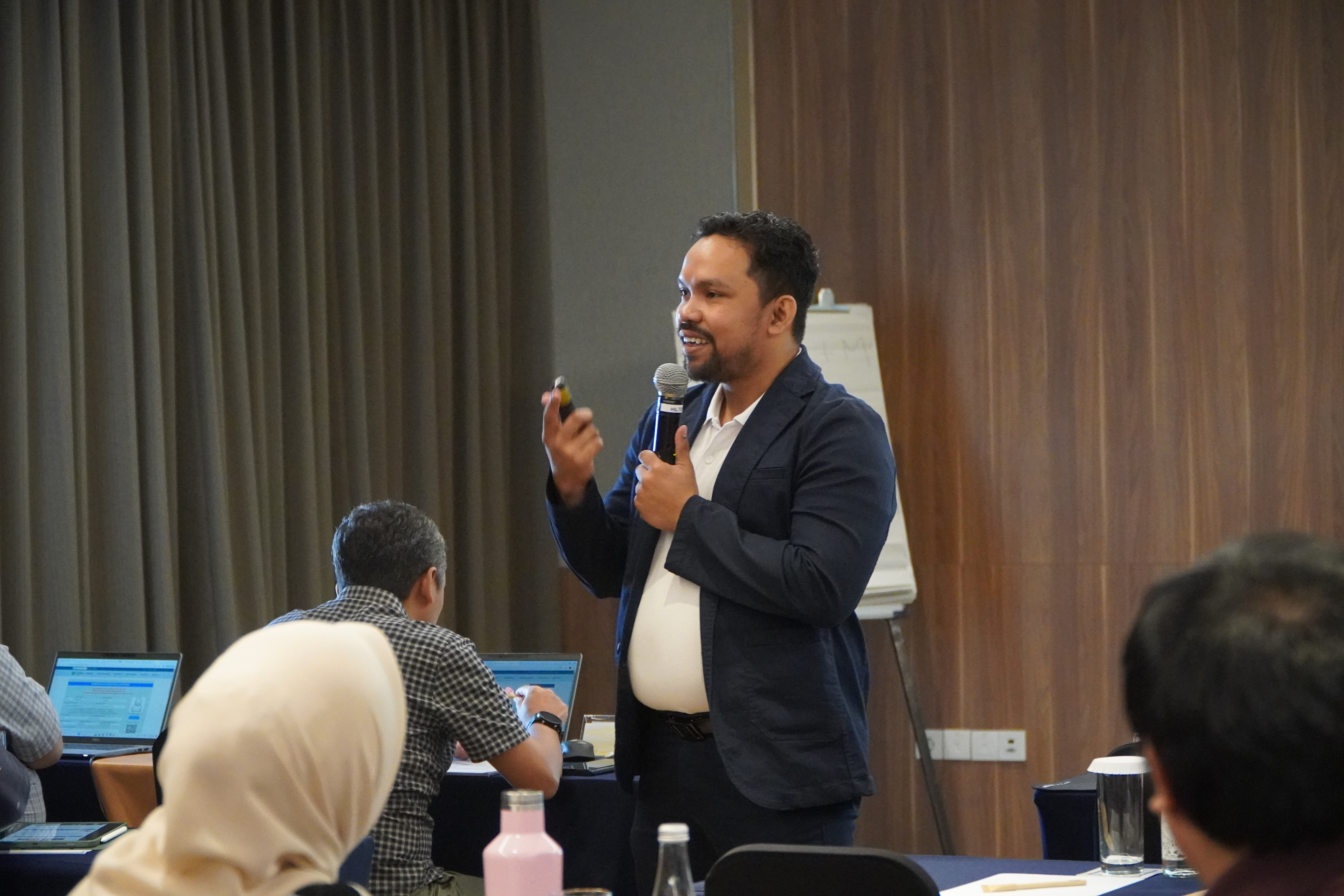 Coaching Webinar : Leadership Bring Your Team To Success