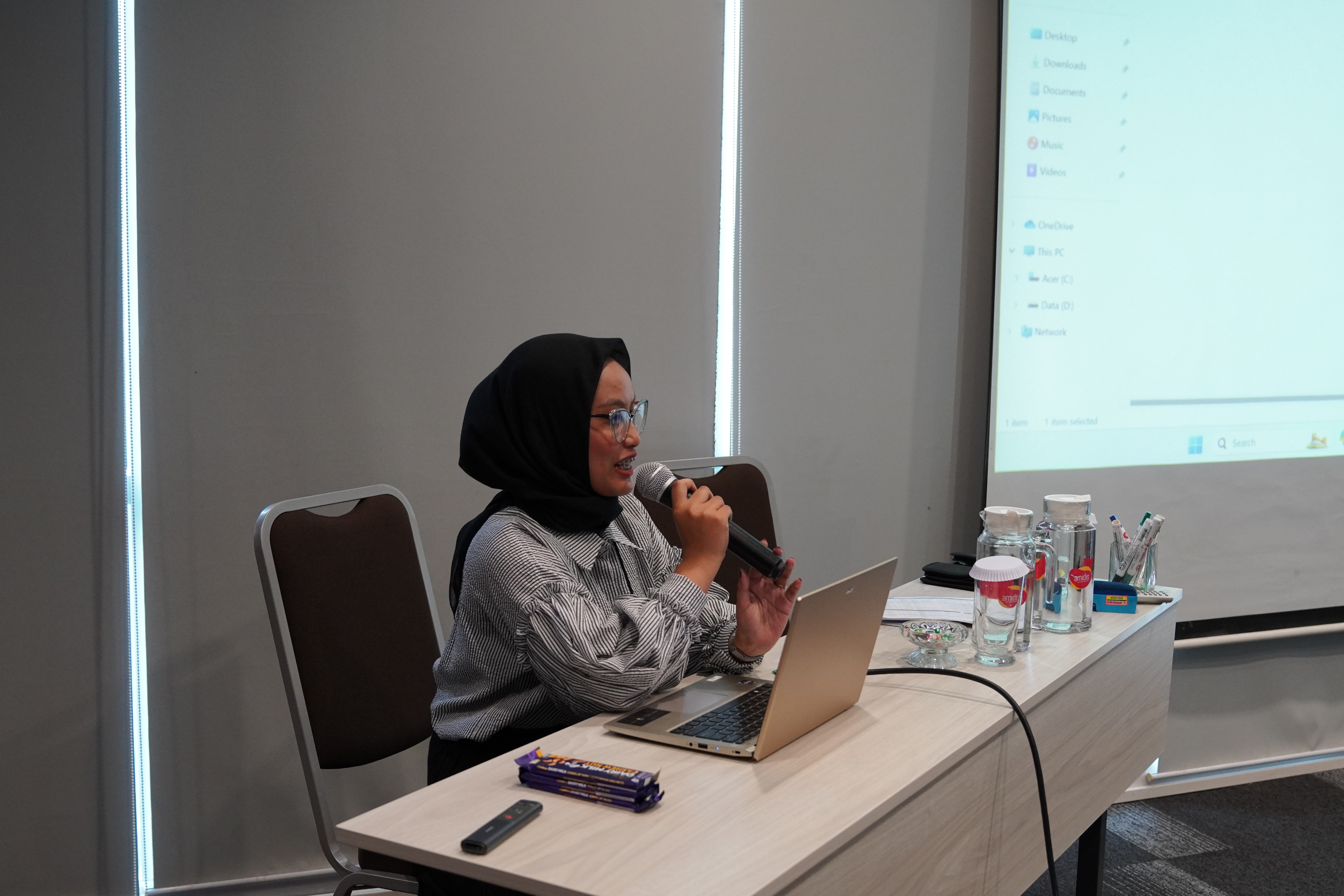 Coaching Webinar : Leadership Bring Your Team To Success